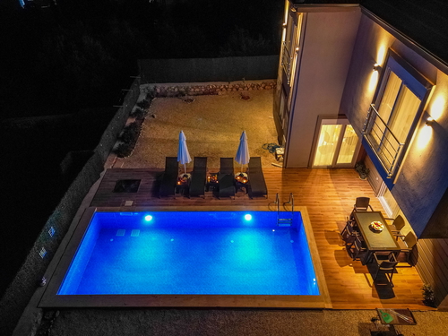  gece  -  Kasım
  | Kalkan Yeşilköy'de Çift Jakuzili 6 Kişilik Villa: Huzurlu Doğa Tatili